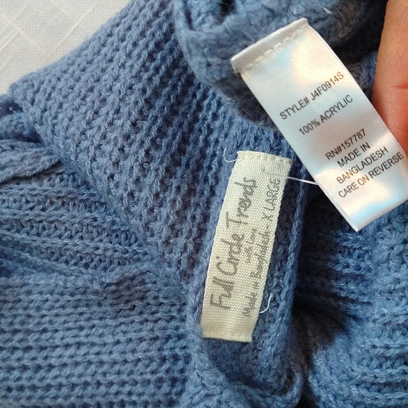 Blue Chocker twisted Ribbed Sweater Cold Shoulder Crop Wear Two Ways Size XL - Picture 14 of 14